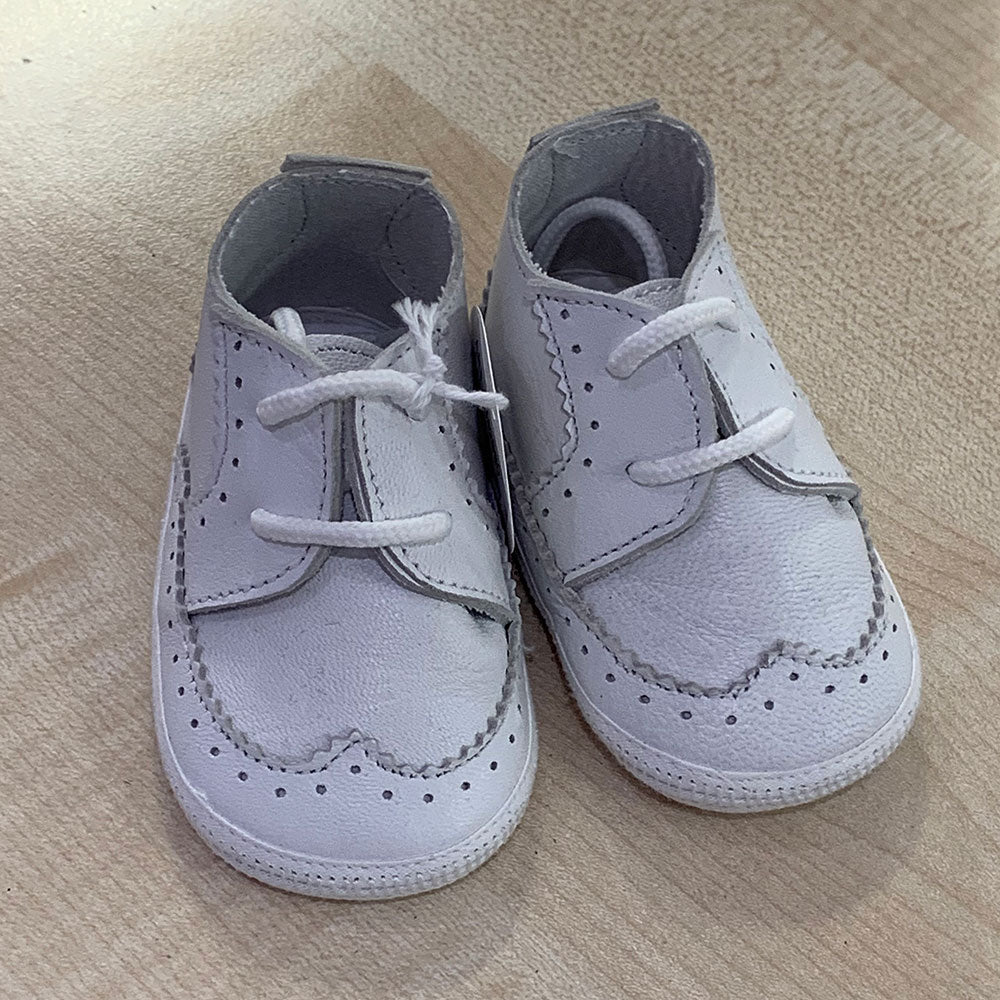 
  Schuhe aus der Ambarabà Kinderkleidungslinie, aus sehr weichen Materialien und
  mit Handwerks...