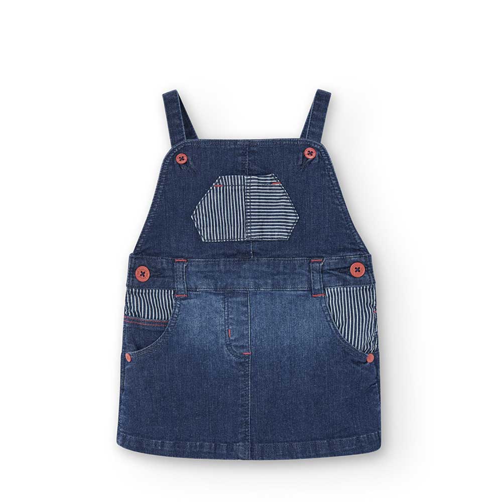 Latzhose mit Rock aus der Boboli Girls' Clothing Line, aus Denim mit gestreiften Stoffeinsätzen.
...