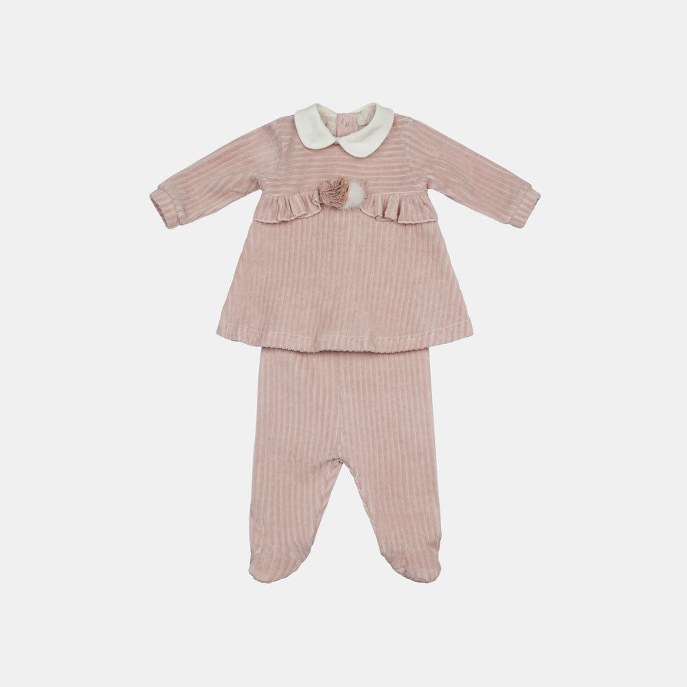 
Chenille-Outfit aus der Lalalù-Kinderbekleidungslinie, mit breiten Rippen, mit Stoffkragen. und ...