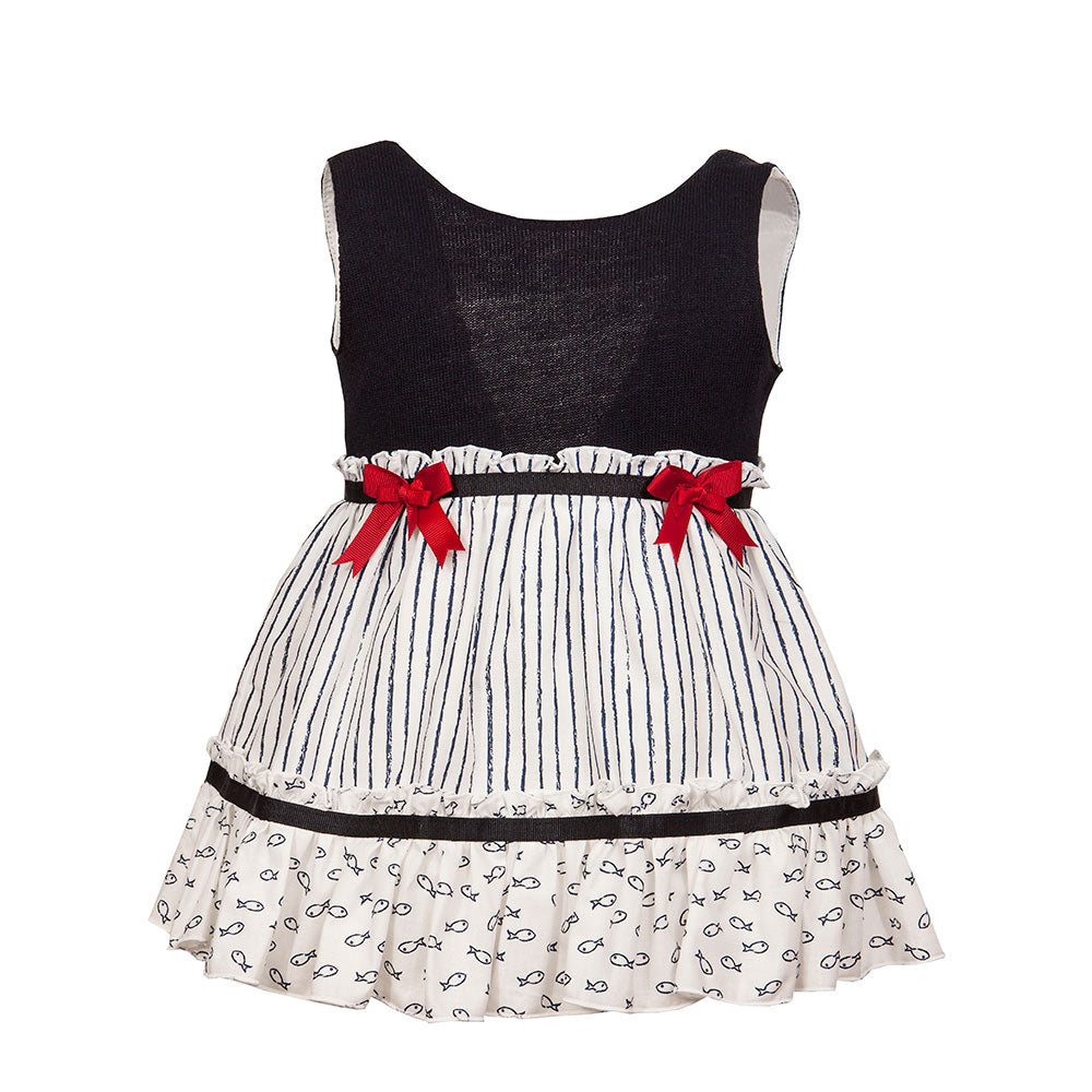 
  Kleid aus der M&B Fashion Childrenswear Line mit weit gestreiftem Rock
  und Strickoberteil; i...