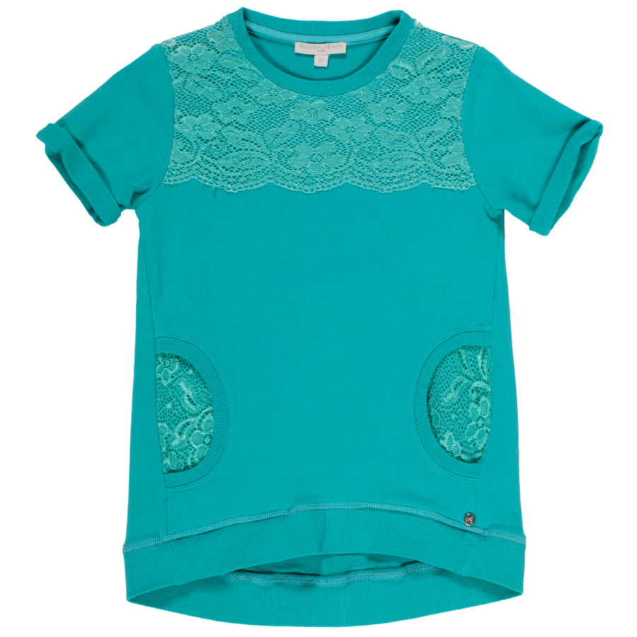 
  Maxi T-Shirt aus der Silvian Heach Kids Modelinie; Kurzarm,
  Verziert mit Spitze oben und in ...